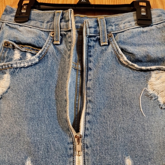 Carmar Beatrice distressed zip front denim skirt - Picture 8 of 12